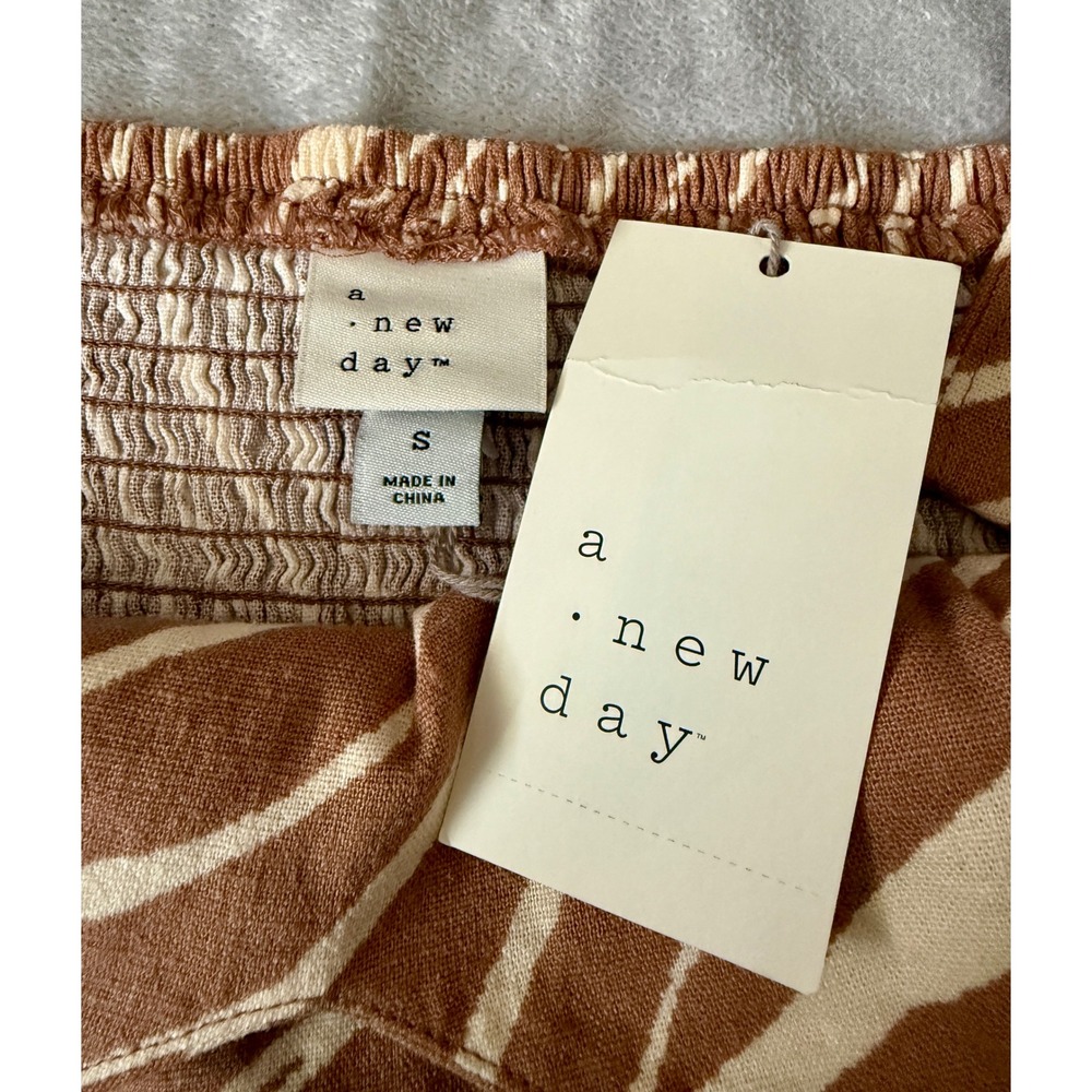 A New Day Crop Top Women Small Brown New Zebra Print Linen Blend Sweetheart - Picture 2 of 6